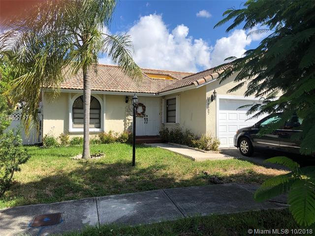 15327 60th Ln - Photo 1