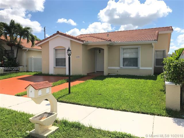 14208 23rd St - Photo 1