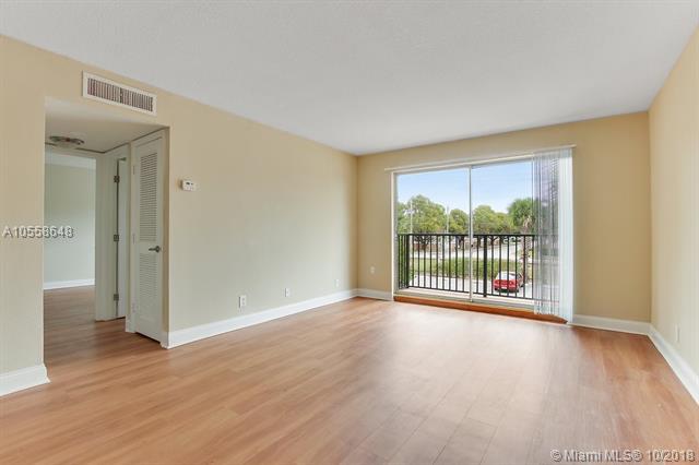 7616 5th St - Photo 1