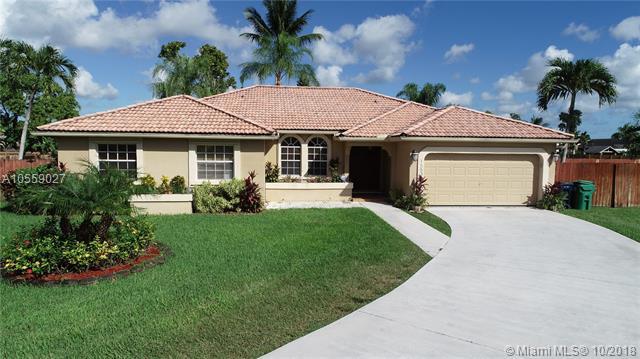 15531 150th Ct - Photo 1