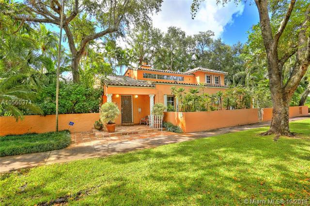 1301 Asturia Ave - Photo 1