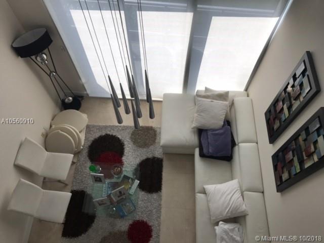 92 3rd St - Photo 1