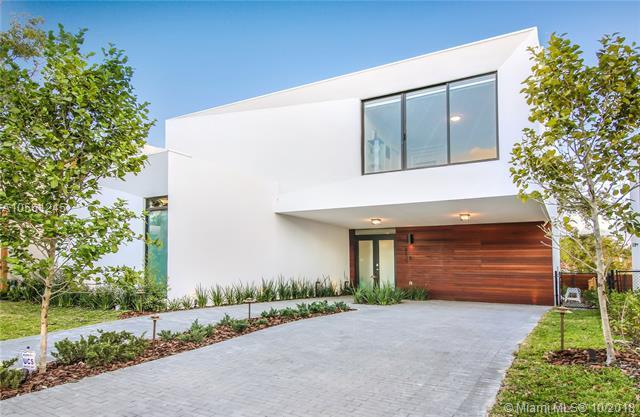 8630 Arboretum Ln - Photo 1