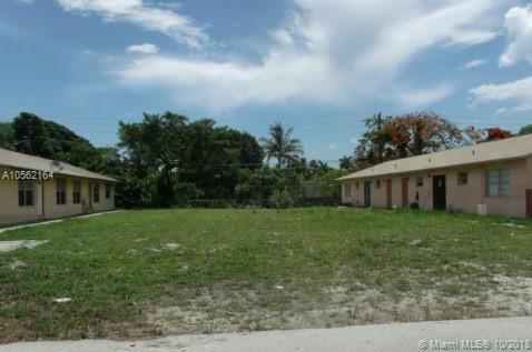 1126 8th Ave - Photo 1