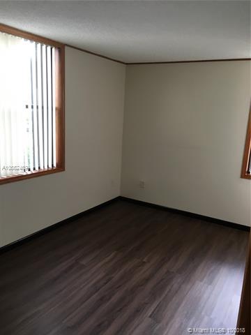 14221 Kendall Dr - Photo 1
