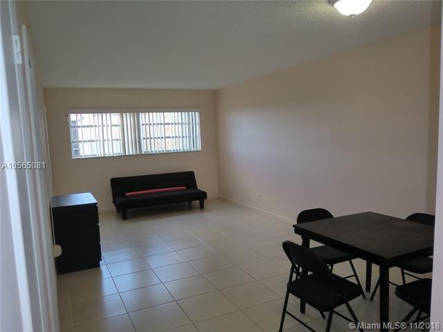 220 9 Av - Photo 1