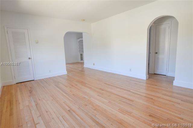 270 25th Rd - Photo 1