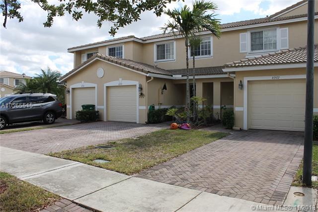 8970 Lancaster St - Photo 1