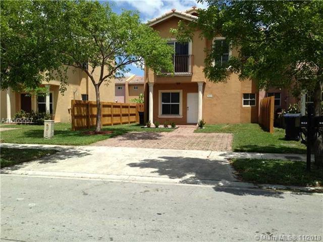 933 6th Ct - Photo 1