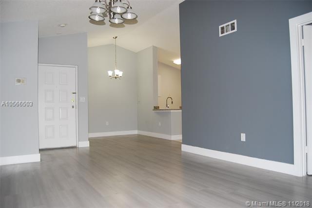 2810 Oakland Forest Dr - Photo 1