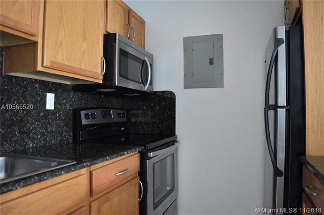 445 11 ST - Photo 1