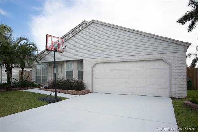 13560 9th Ct - Photo 1