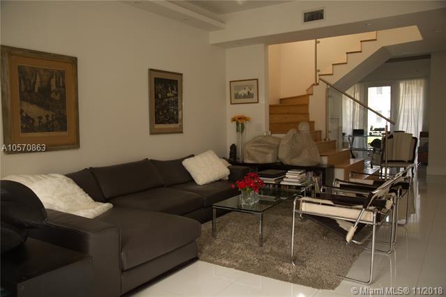 21124 31st Pl - Photo 1