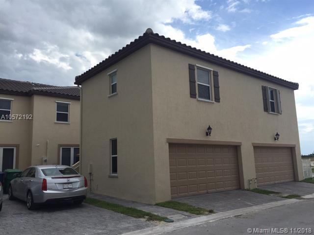 17067 96th St - Photo 1