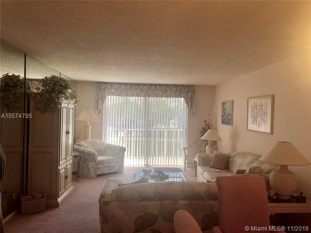 500 Executive Center Dr - Photo 1