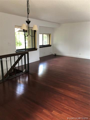 172 Wimbledon Lake Dr - Photo 1