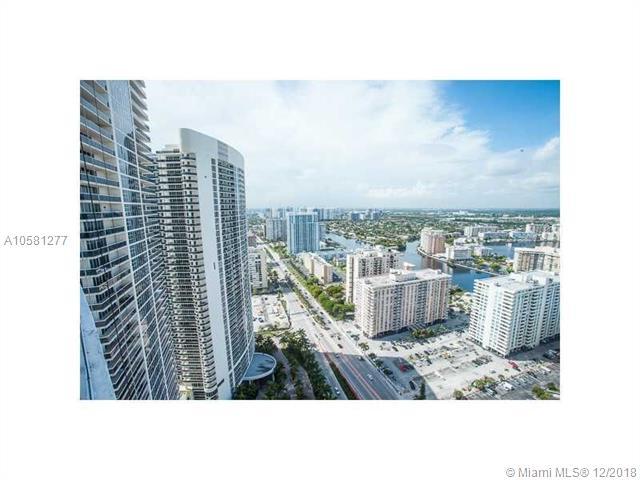 1800 Ocean Dr - Photo 1