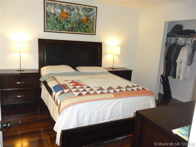 2651 Riverside Dr - Photo 1