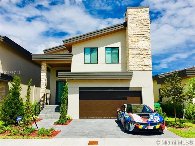 7645 103rd Pl - Photo 1