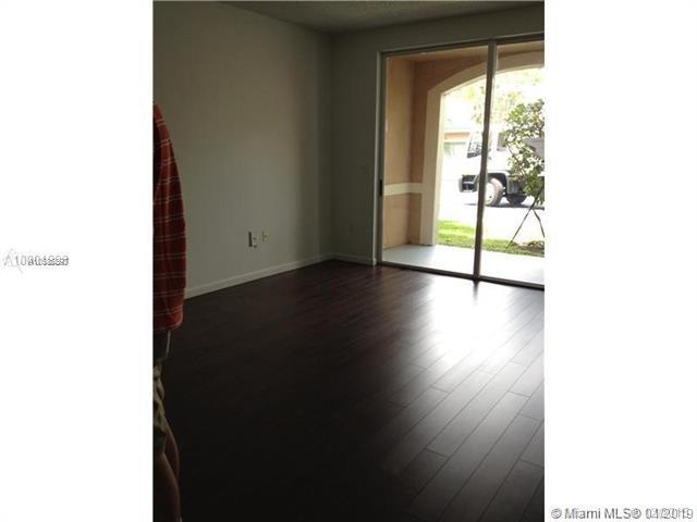 8060 Nob Hill Rd - Photo 1