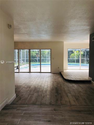 410 146th St - Photo 1