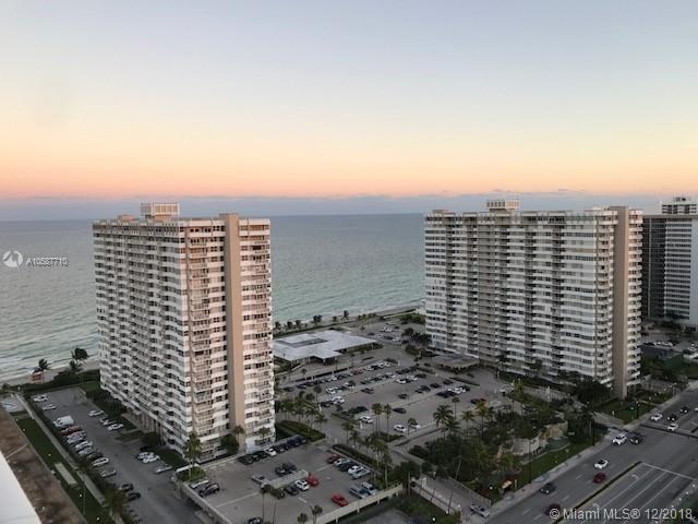1945 Ocean Dr - Photo 1