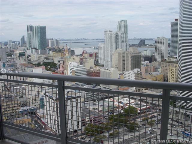 350 Miami Ave - Photo 1