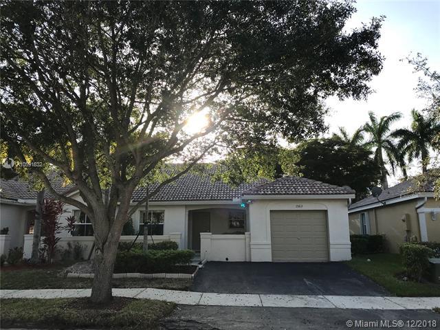 1563 Zenith Way - Photo 1