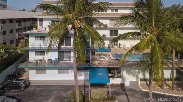 2539 Bayshore Dr - Photo 1
