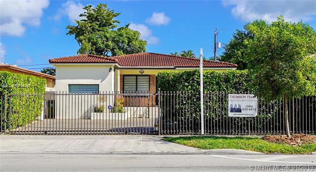 1825 12 AVE - Photo 1
