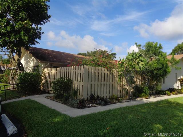 734 30th Ave - Photo 1