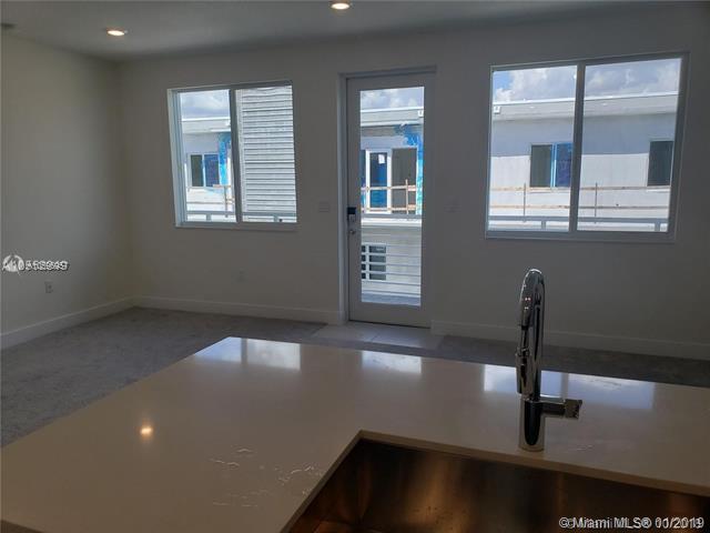 10222 64 Way - Photo 1