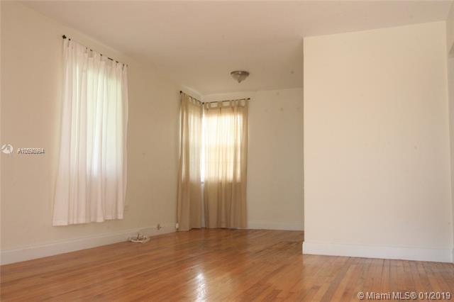 1920 Biarritz Dr - Photo 1