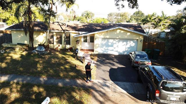 4960 101 Ave - Photo 1