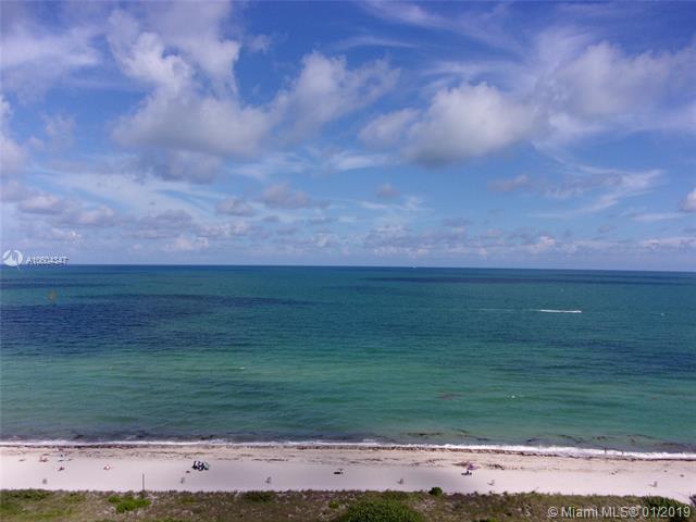 2555 Collins Ave - Photo 1