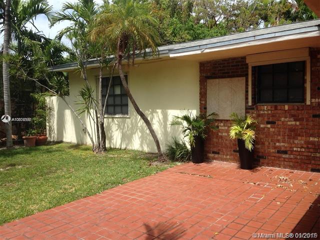 315 Cypress Dr - Photo 1