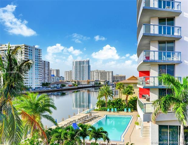 2600 Hallandale Beach Blvd - Photo 1