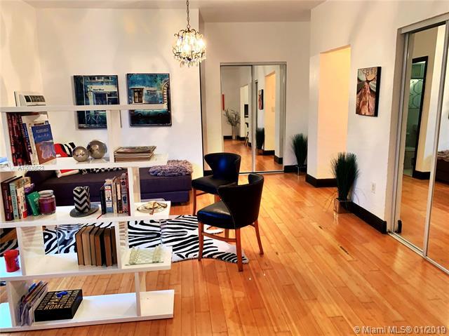 820 Euclid Ave - Photo 1