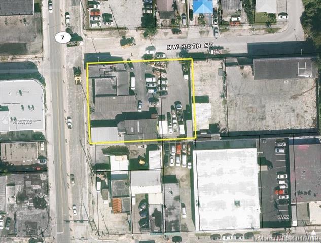 2921 7th Ave - Photo 1