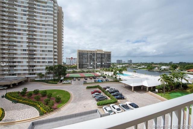 1965 Ocean Dr - Photo 1