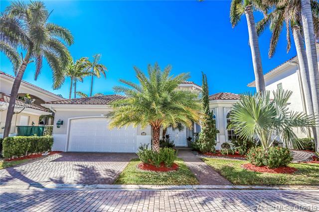 912 Manatee Way - Photo 1