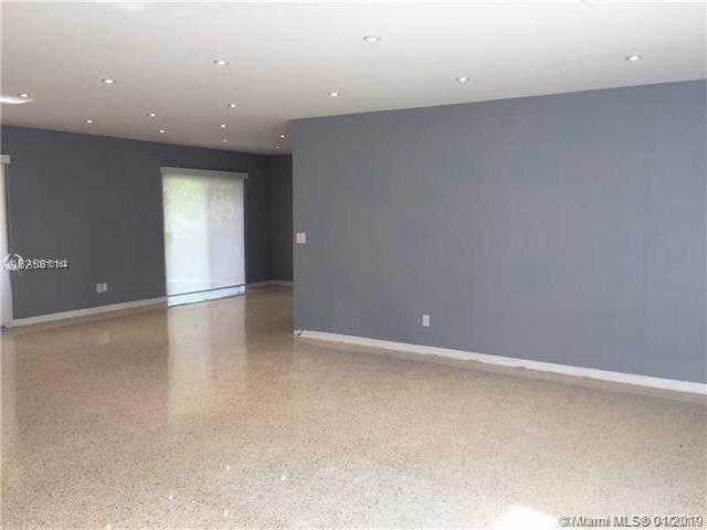 19400 18th Pl - Photo 1