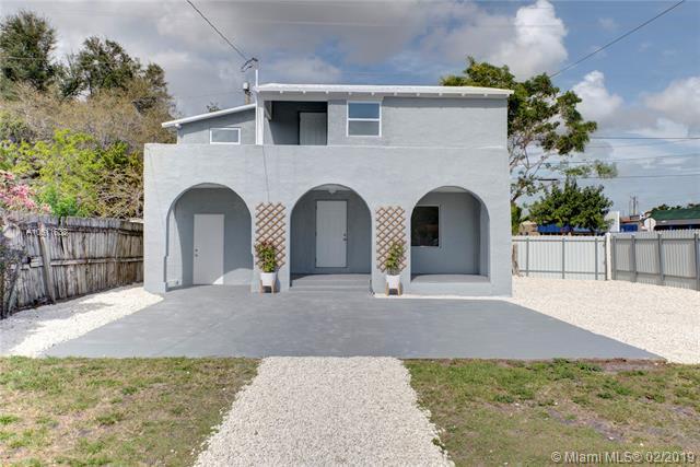 2345 1st St - Photo 1
