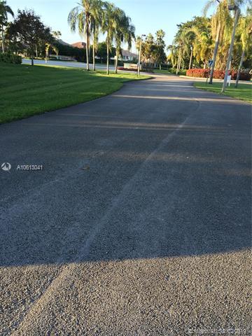 17951 9th Ct - Photo 1