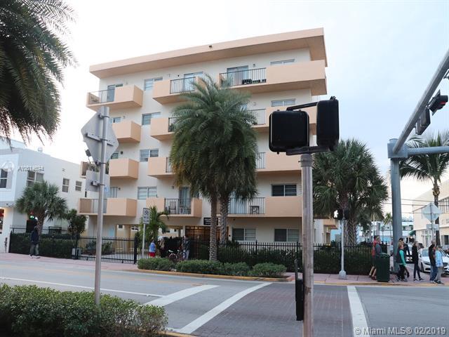 1150 Collins Ave - Photo 1