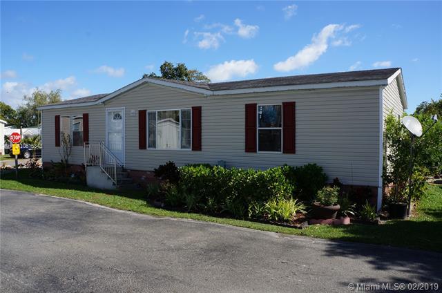 220 12th Ave - Photo 1