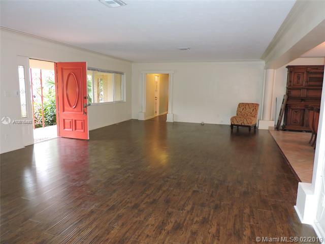 1106 Polk St - Photo 1