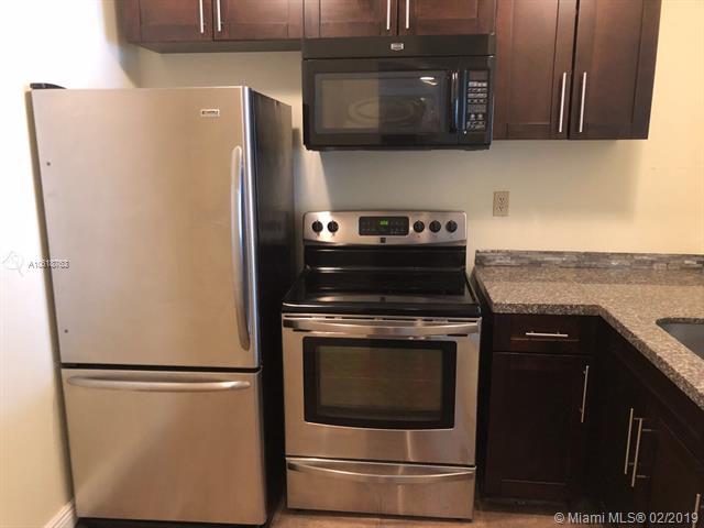 492 165th St Rd - Photo 1