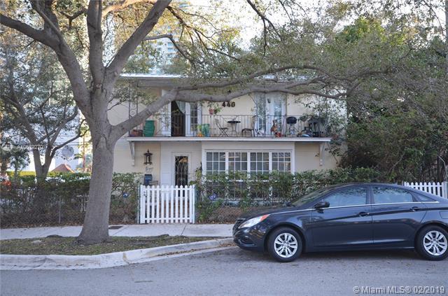 440 34th St - Photo 1