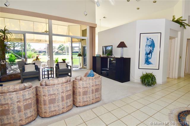 2011 Laurel Oak Ln - Photo 1
